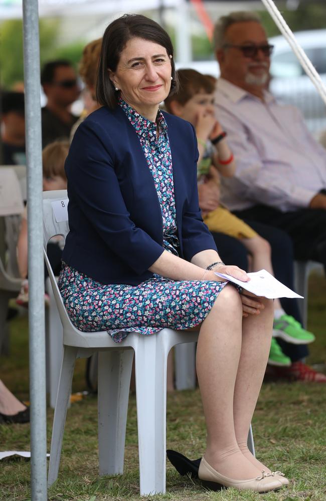 gladys berejiklian feet 6
