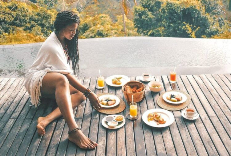 gloria atanmo feet 4