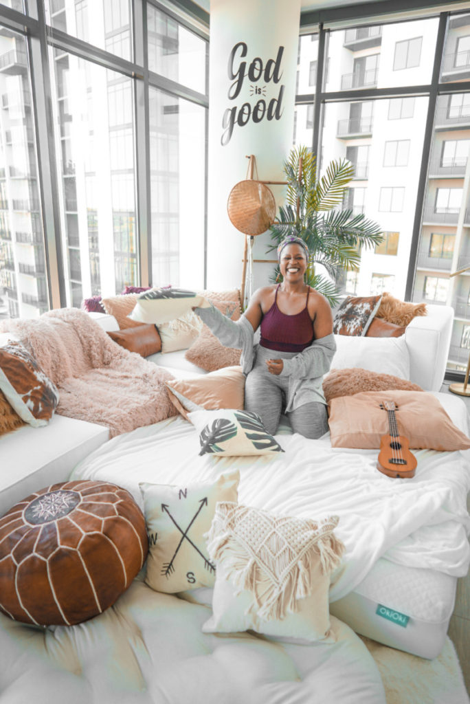 gloria atanmo feet 5