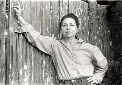 gloria evangelina anzaldua feet 3