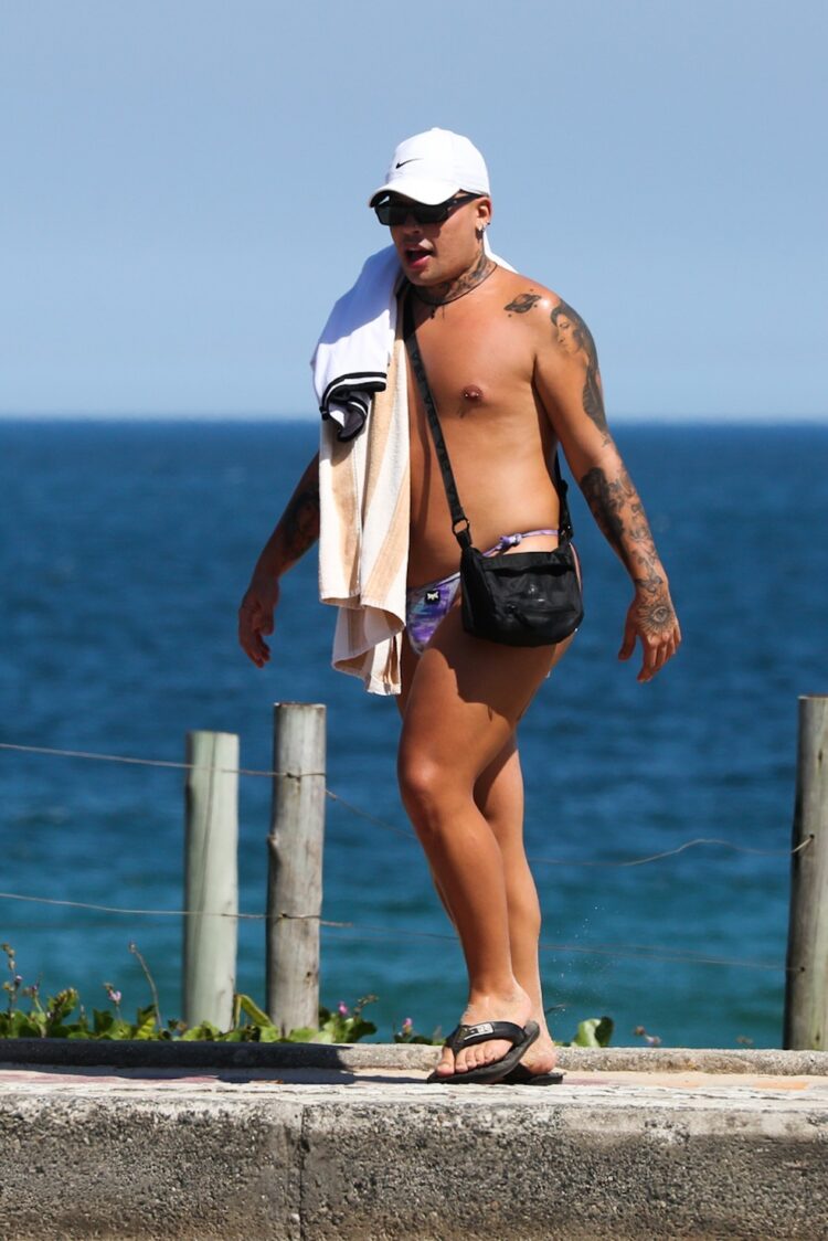 gloria groove feet 2