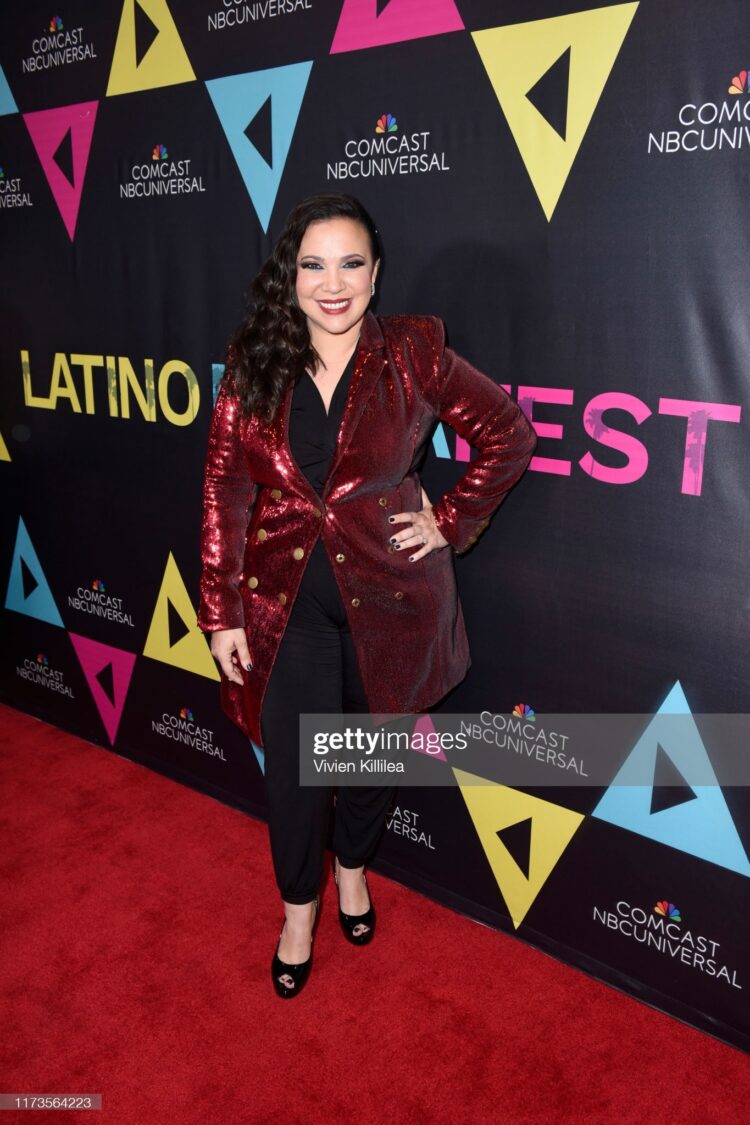 gloria kellett feet 4