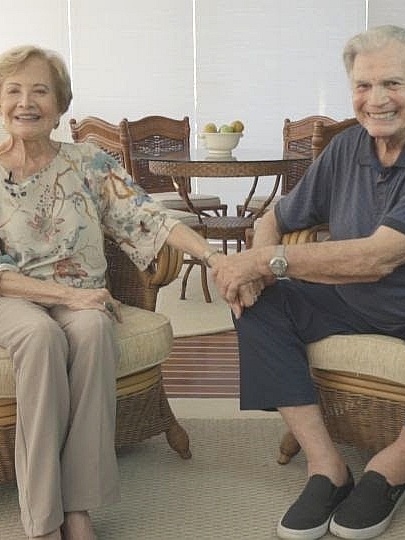 gloria menezes feet 1