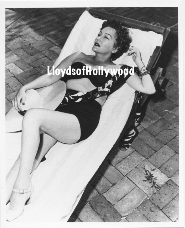 gloria swanson feet 6