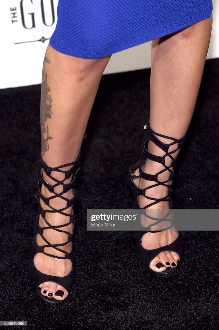 goapele feet 2