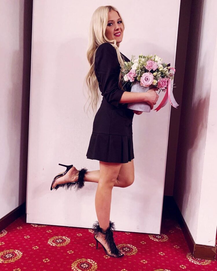 gosia andrzejewicz feet 5