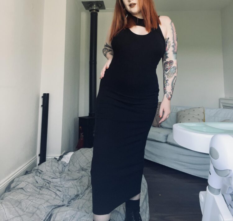 gothtitan feet 4 scaled