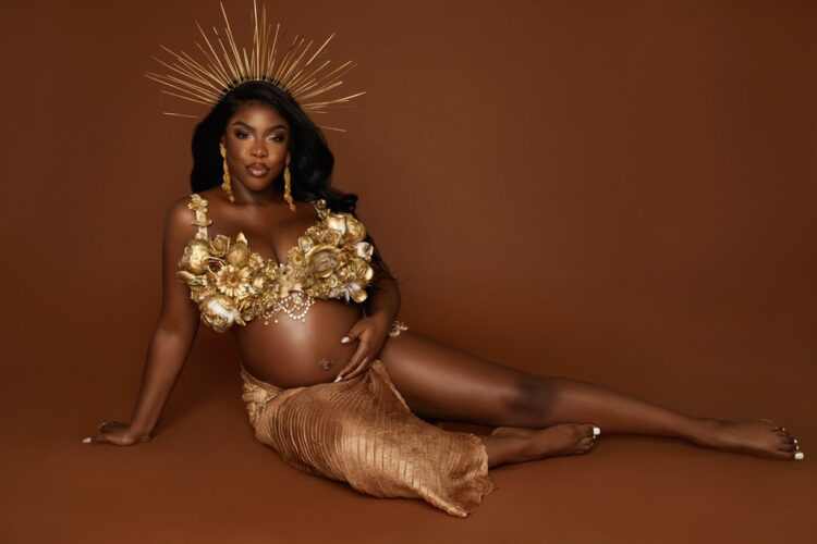 grace ajilore feet 3