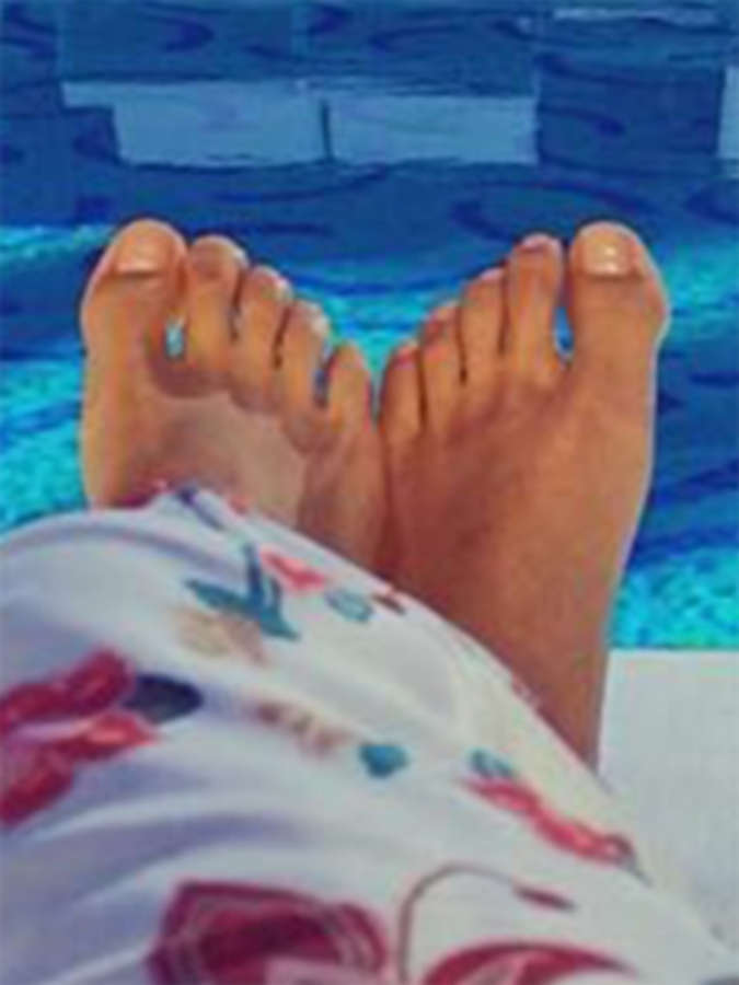 grace dove feet 3