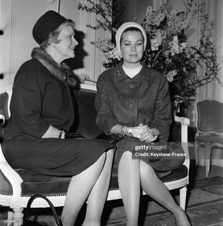 grace elizabeth king feet 2