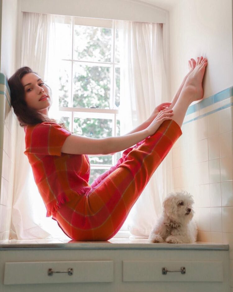 grace fulton feet