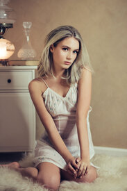 grace gardiner feet 5