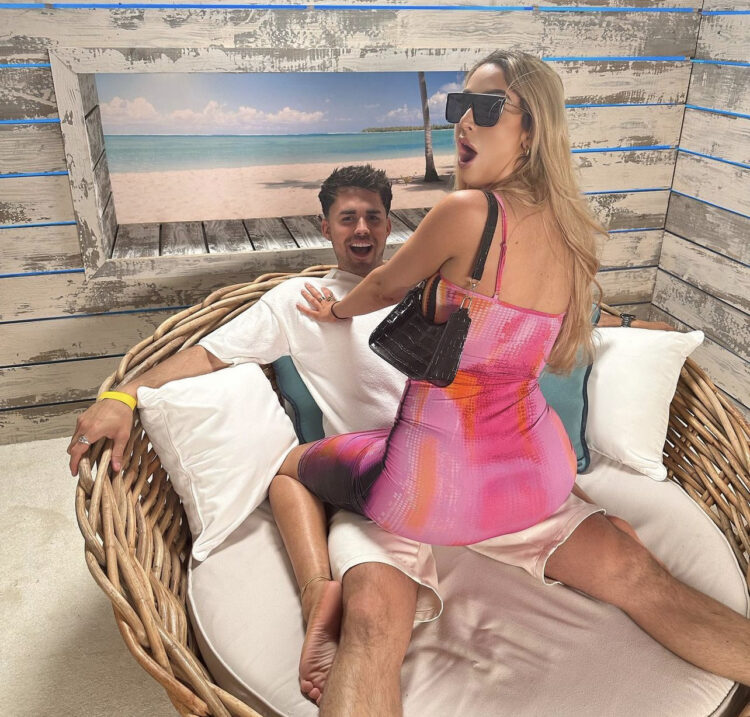 grace keeling feet 2