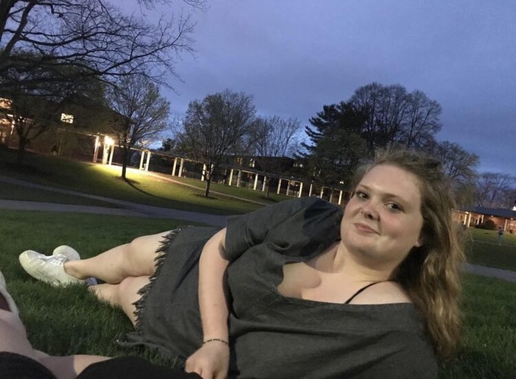 grace kuhlenschmidt feet 4