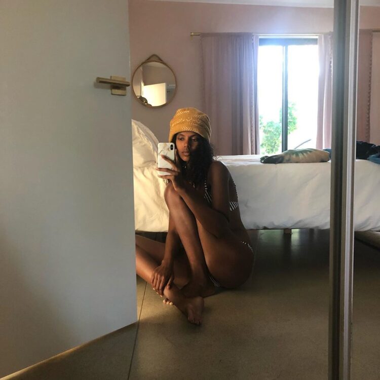 grace mahary feet 5