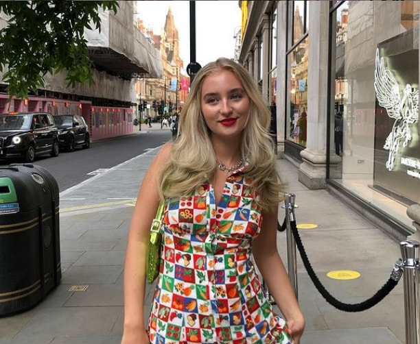 grace shadrack feet 3