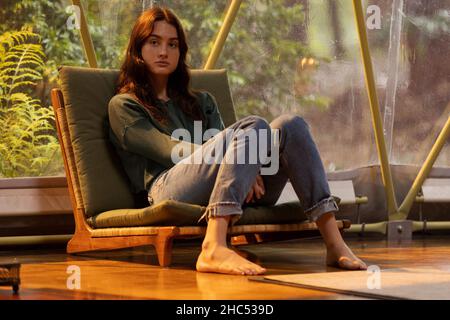 grace zoegrace feet 4