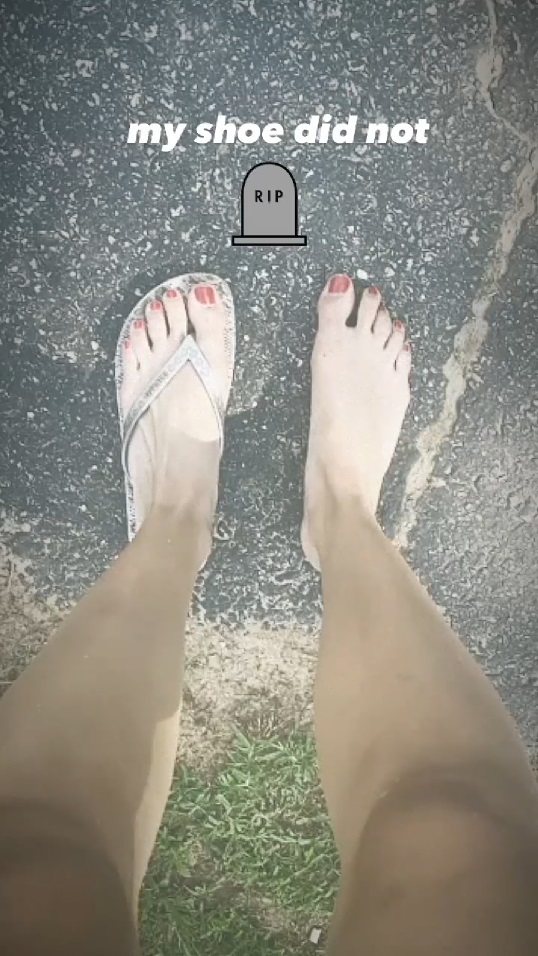 gracie dzienny feet 1