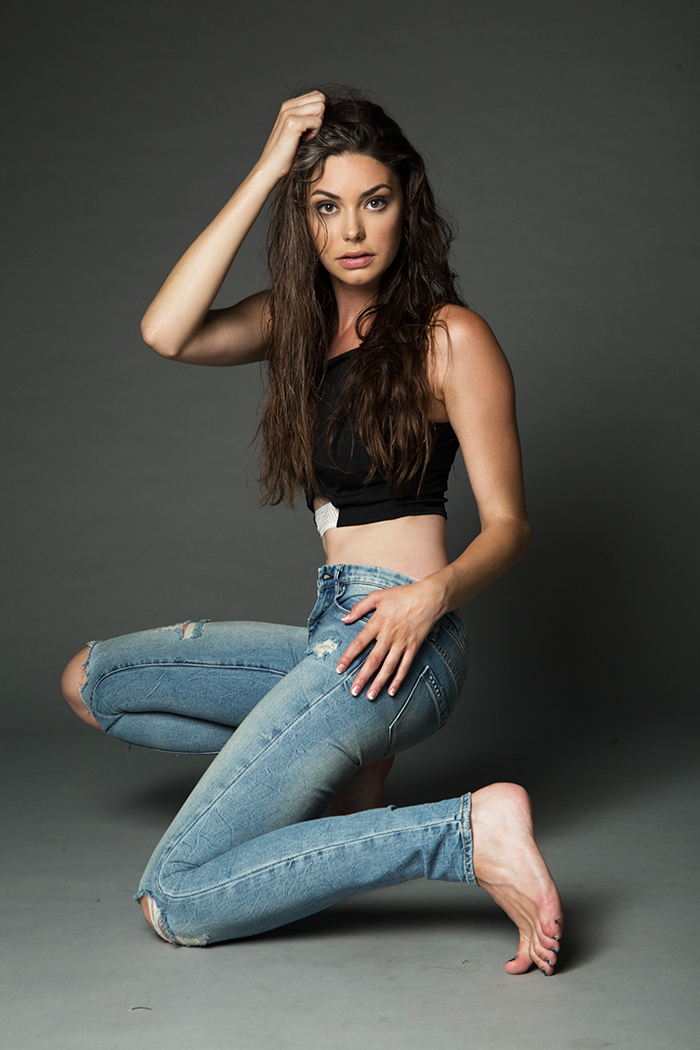 gracie mcgraw feet 3