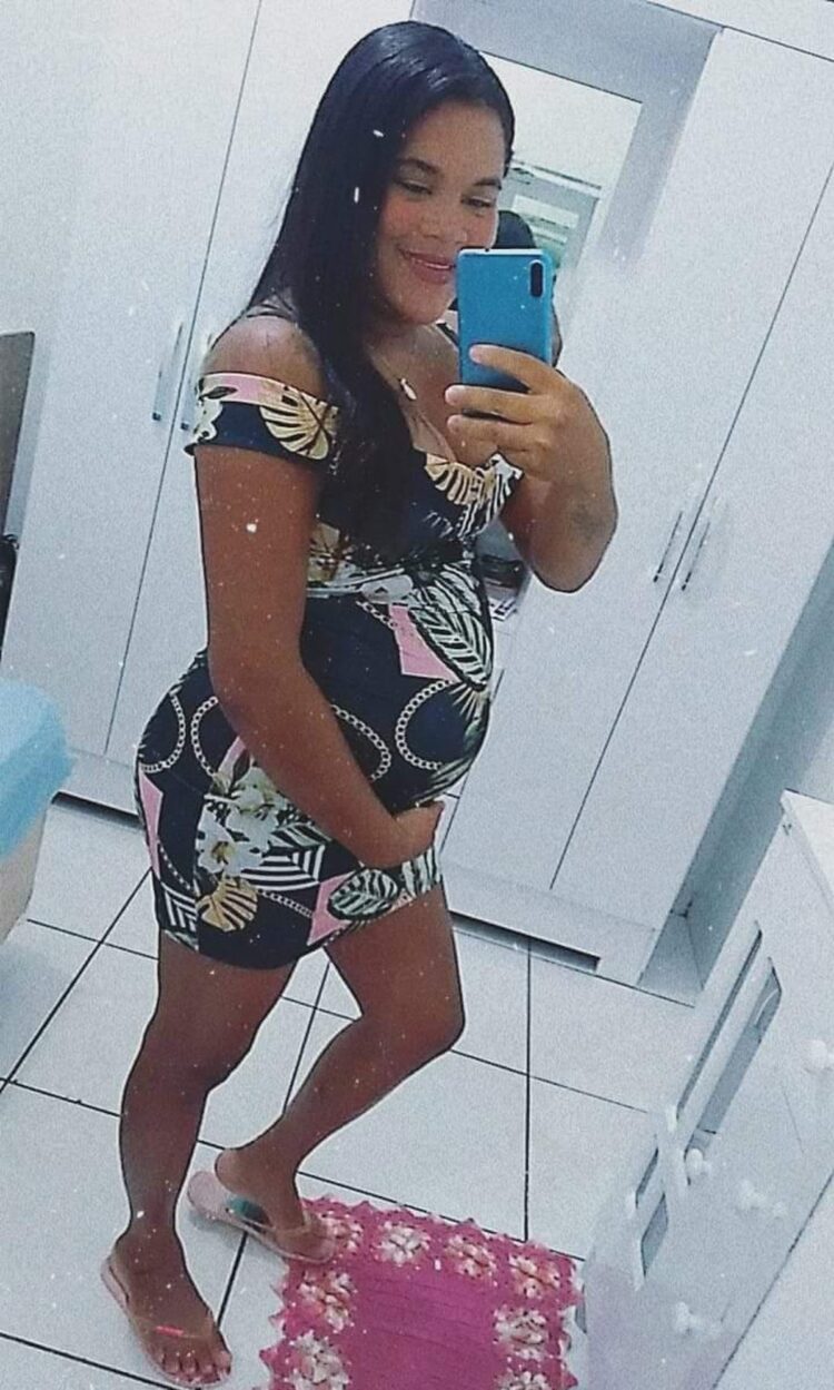 gravida aos 15 feet 1