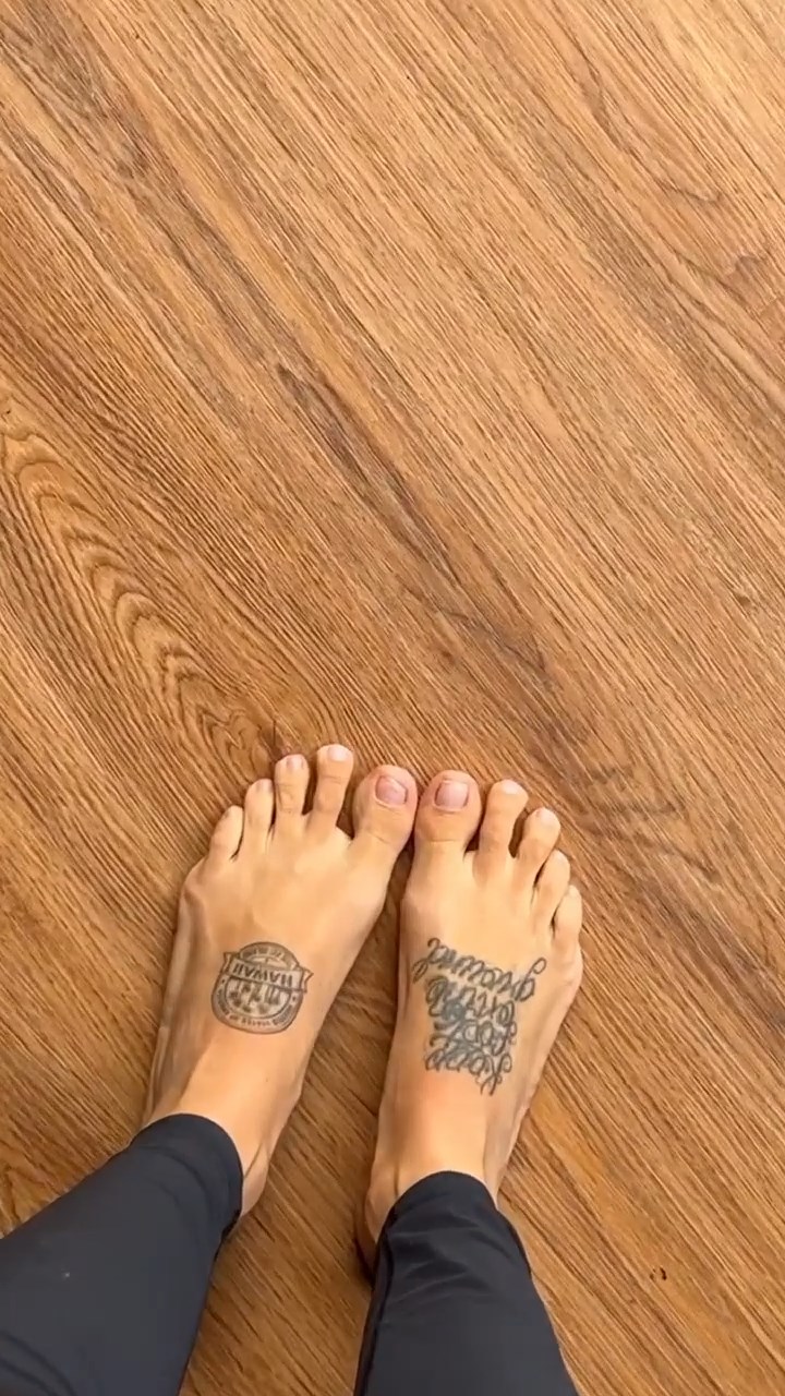 greeicy feet 2