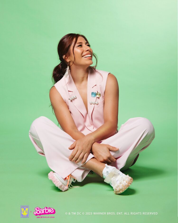 greta espinoza feet 3