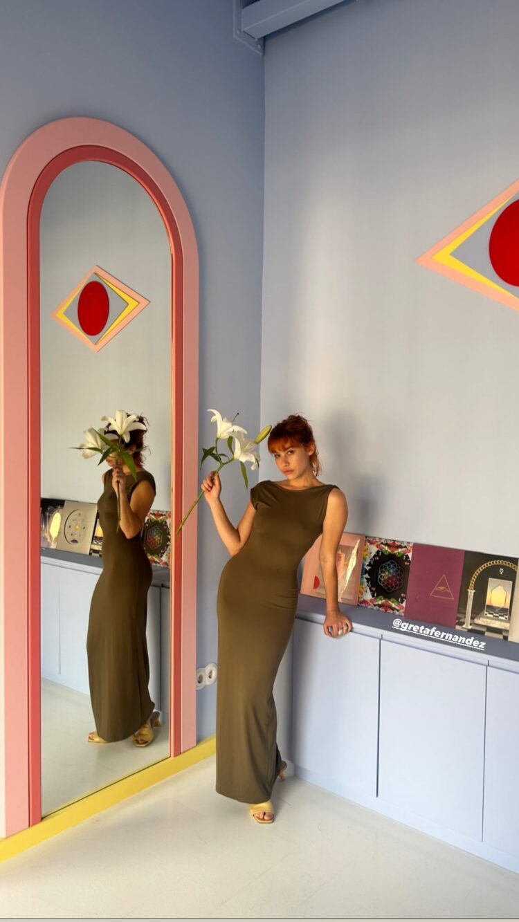 greta fernandez feet 3