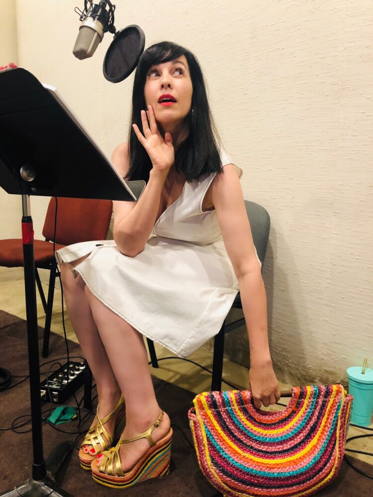 grey delisle feet 2