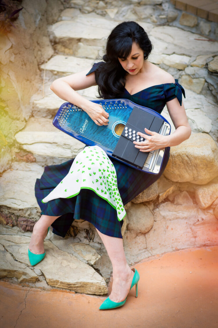 grey delisle feet 6 scaled