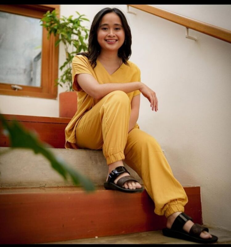 gritte agatha feet 2