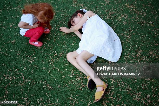 guada valentina feet 2