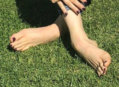 guillermina valdes feet 2