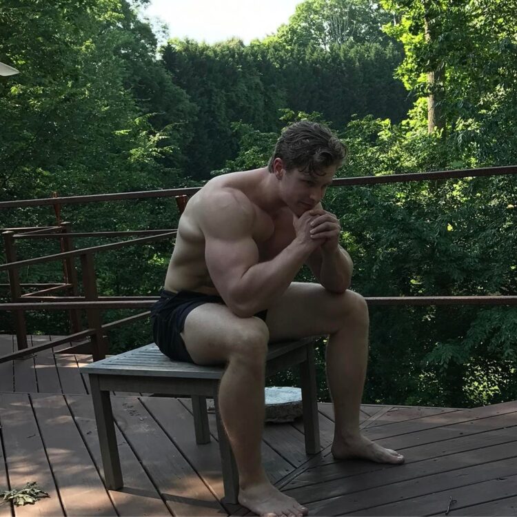 gunnar anderson feet 1