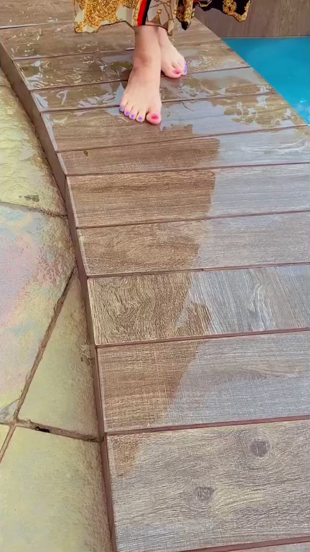 gurpreet chadha feet