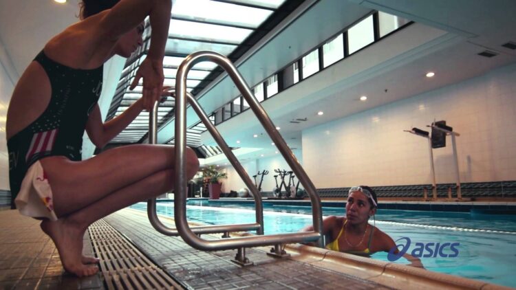 gwen jorgensen feet 6