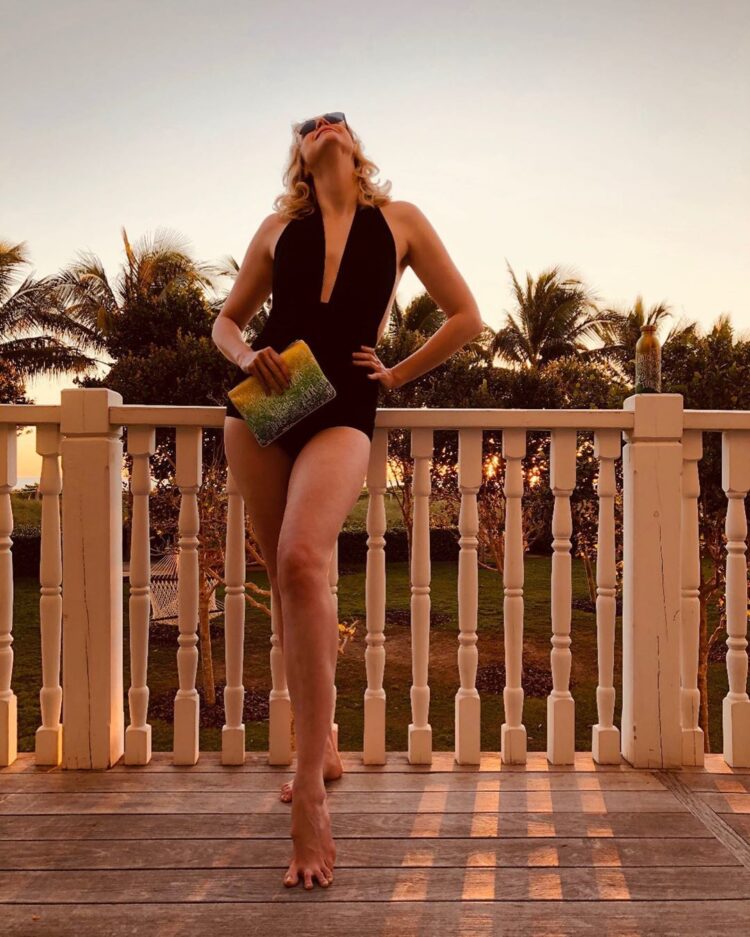 gwendolyn celine feet 1