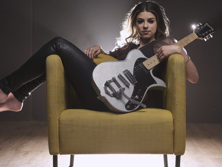 hailey benedict feet 3