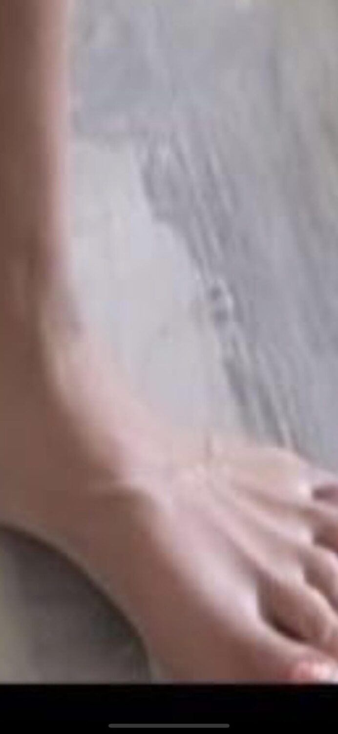 hailey peters feet 1 scaled