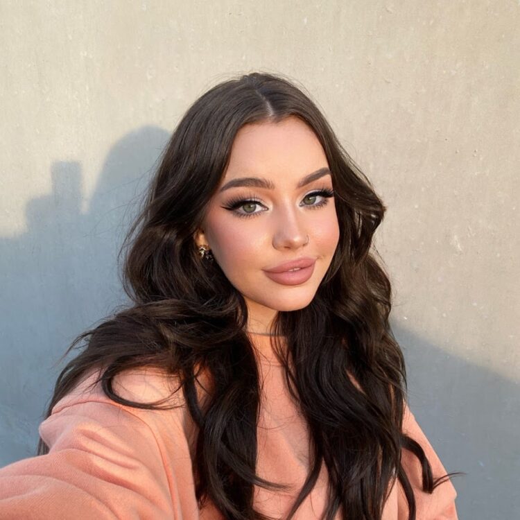 hailie barber feet 3