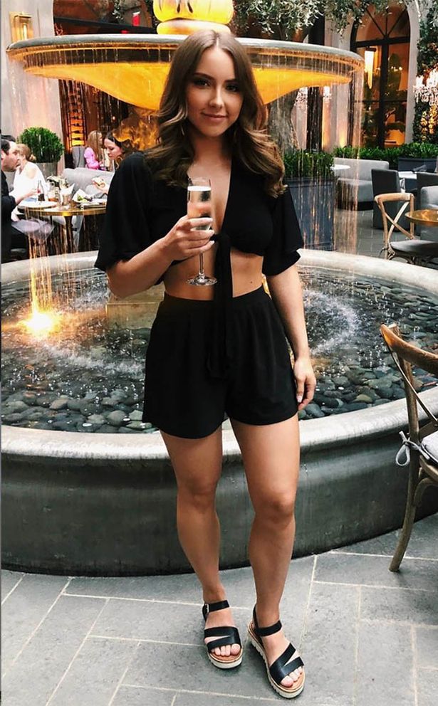 Hailie Jade Feet