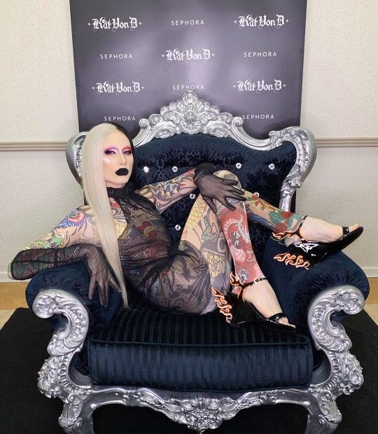 halessia rockefeller feet