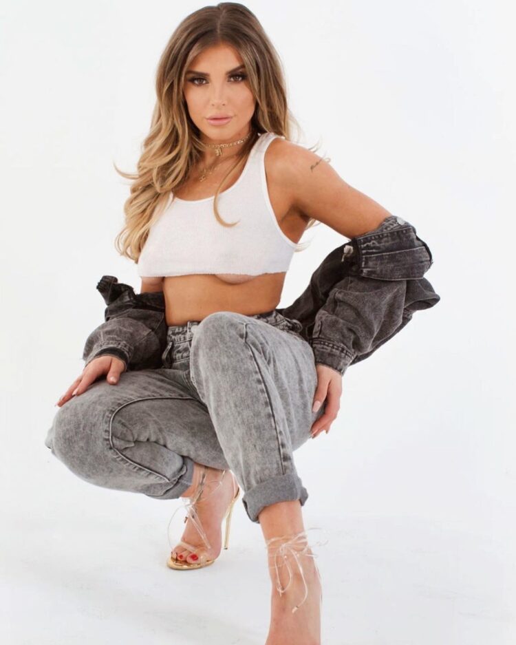 haley giraldo feet