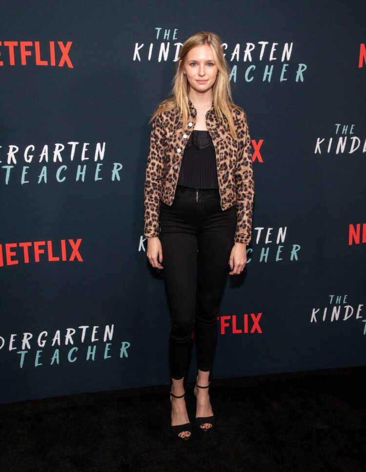 haley murphy feet scaled