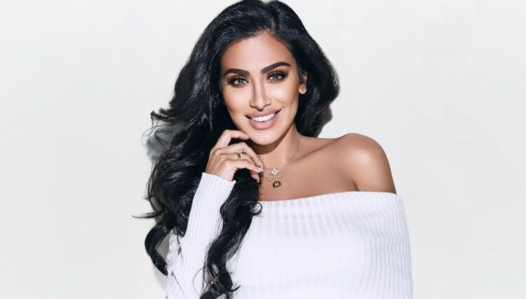 halida kattan feet 5