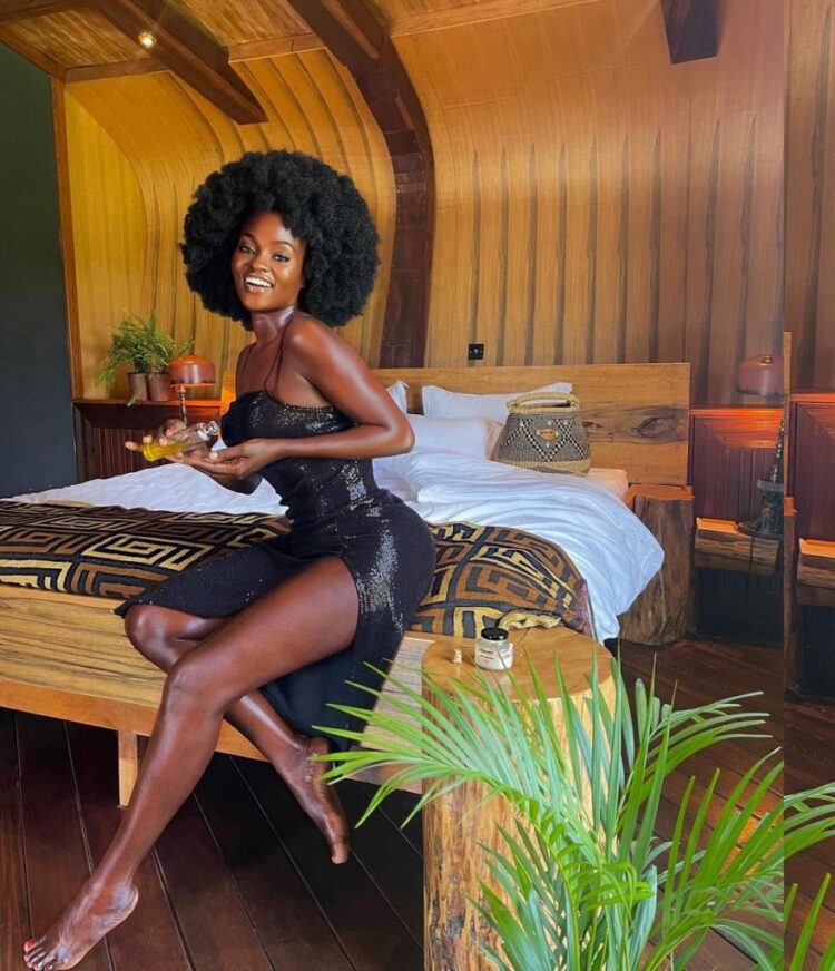 hamamat montia feet 4