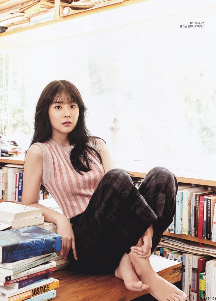 han seung yeon feet 1