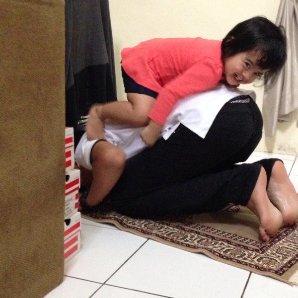 hanggini purinda retto feet