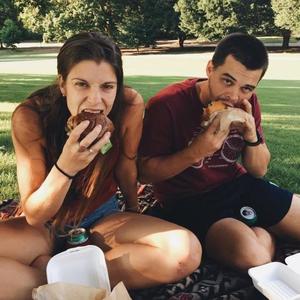 hannah bridges feet 3