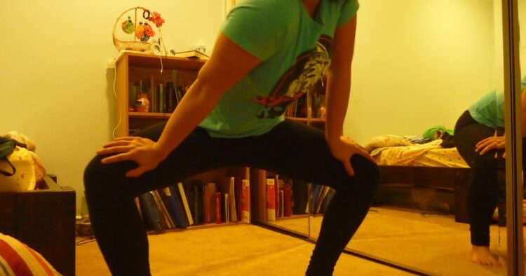 hannah colfer feet 6