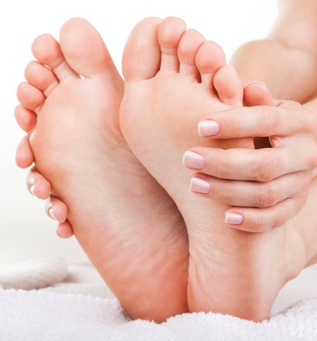 hannah dorman feet 2